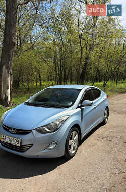 Седан Hyundai Elantra 2013 в 
