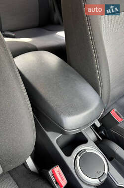 Седан Hyundai Elantra 2013 в 