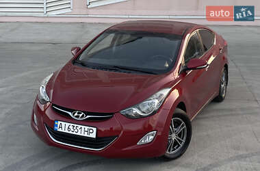 Седан Hyundai Elantra 2011 в 
