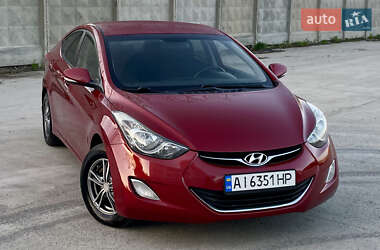 Седан Hyundai Elantra 2011 в 