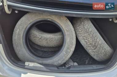 Седан Hyundai Elantra 2012 в 