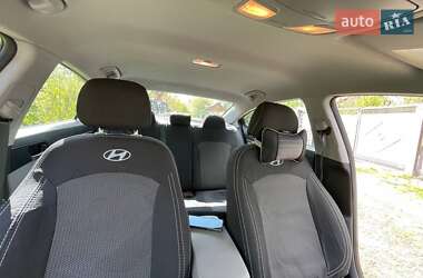 Седан Hyundai Elantra 2017 в 