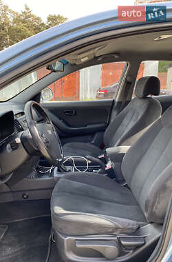 Седан Hyundai Elantra 2008 в 