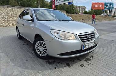 Седан Hyundai Elantra 2008 в Тернополе