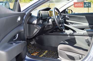 Седан Hyundai Elantra 2024 в 