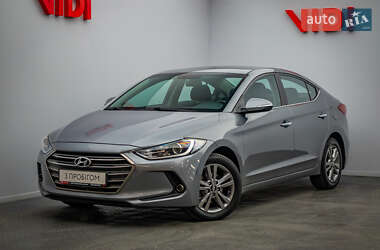 Седан Hyundai Elantra 2018 в Києві