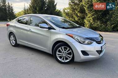 Седан Hyundai Elantra 2013 в 