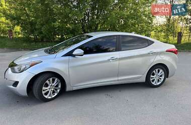 Седан Hyundai Elantra 2013 в 