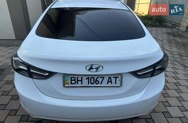 Седан Hyundai Elantra 2012 в Одесі