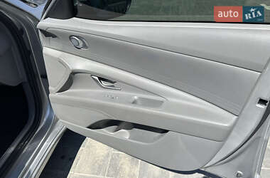 Седан Hyundai Elantra 2022 в 