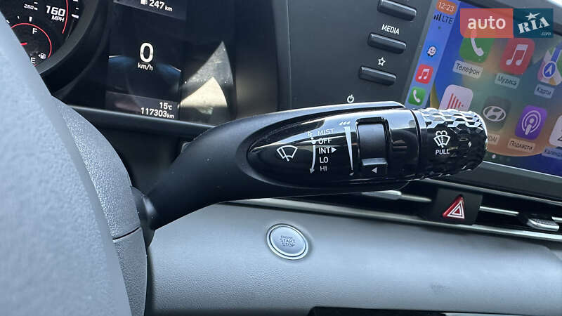 Седан Hyundai Elantra 2022 в Луцке