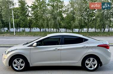 Седан Hyundai Elantra 2012 в 