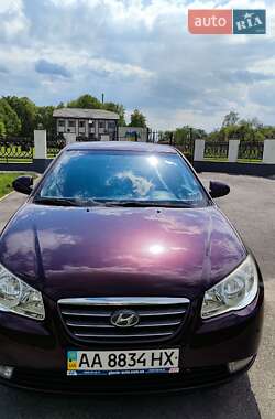 Седан Hyundai Elantra 2008 в Звягеле