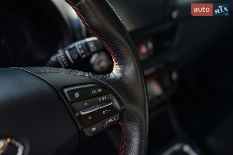 Хэтчбек Hyundai Elantra 2017 в Полтаве