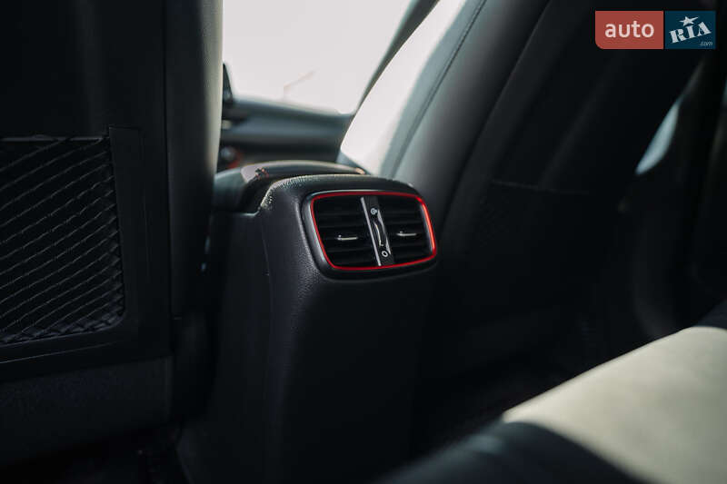 Хэтчбек Hyundai Elantra 2017 в Полтаве