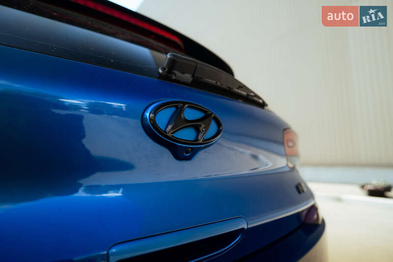 Хэтчбек Hyundai Elantra 2017 в Полтаве