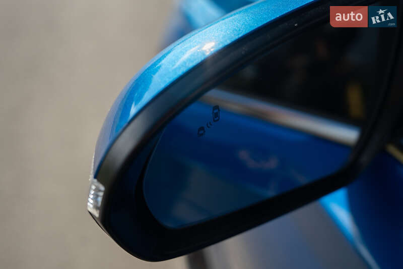 Хэтчбек Hyundai Elantra 2017 в Полтаве