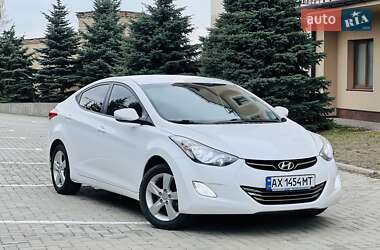 Седан Hyundai Elantra 2013 в Харкові
