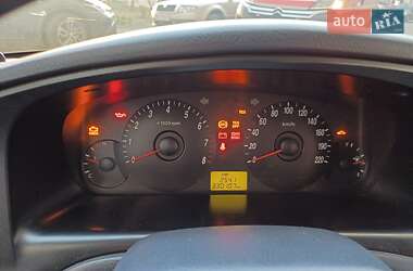 Седан Hyundai Elantra 2005 в 