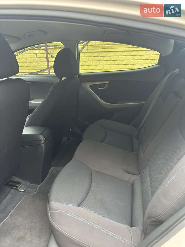 Седан Hyundai Elantra 2013 в Харкові фото 14 Седан Hyundai Elantra 2013 в Харкові