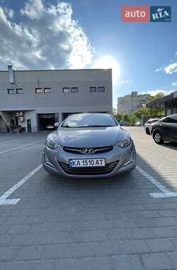 Седан Hyundai Elantra 2014 в 