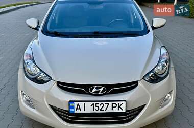 Седан Hyundai Elantra 2012 в 