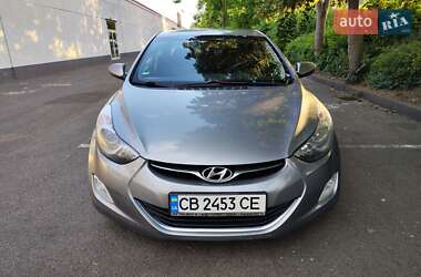 Седан Hyundai Elantra 2012 в Киеве
