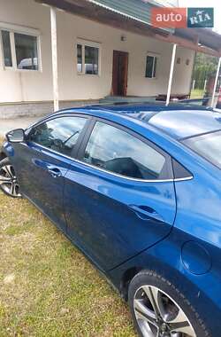 Седан Hyundai Elantra 2014 в 
