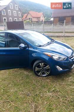 Седан Hyundai Elantra 2014 в 