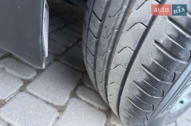 Седан Hyundai Elantra 2012 в 