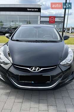 Седан Hyundai Elantra 2011 в Мукачевому