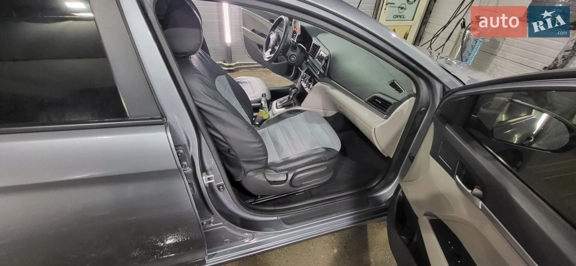 2018 Hyundai Elantra - мініатюра 4
