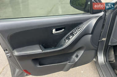 Седан Hyundai Elantra 2008 в 