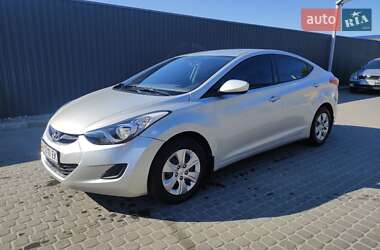 Седан Hyundai Elantra 2011 в Днепре