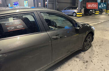 Седан Hyundai Elantra 2021 в 