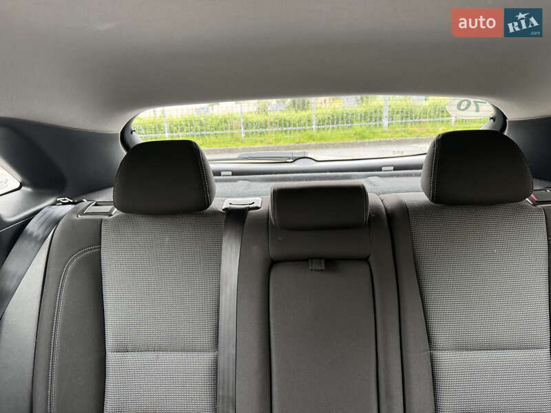 Хэтчбек Hyundai Elantra 2013 в Виннице