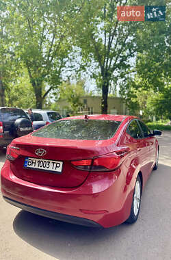 Седан Hyundai Elantra 2014 в 