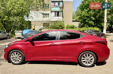 Седан Hyundai Elantra 2014 в 