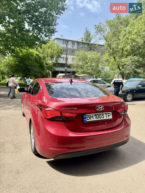 Седан Hyundai Elantra 2014 в Одессе