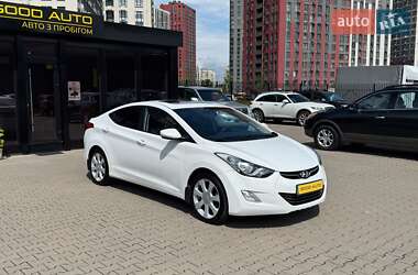 Седан Hyundai Elantra 2012 в Києві