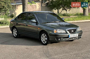 Седан Hyundai Elantra 2011 в 