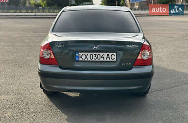 Седан Hyundai Elantra 2011 в 
