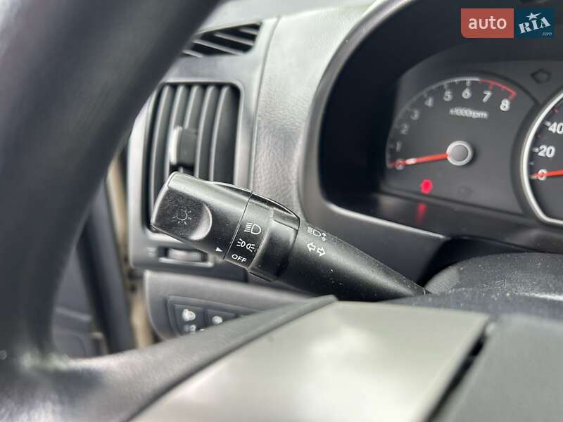 Седан Hyundai Elantra 2010 в Білій Церкві