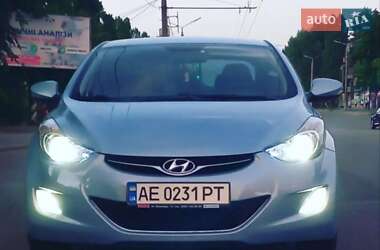 Седан Hyundai Elantra 2011 в Кривом Роге
