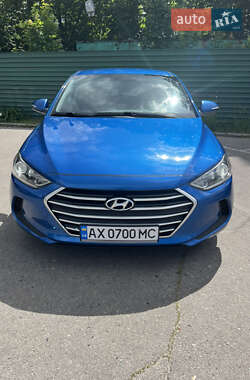 Седан Hyundai Elantra 2016 в Харкові
