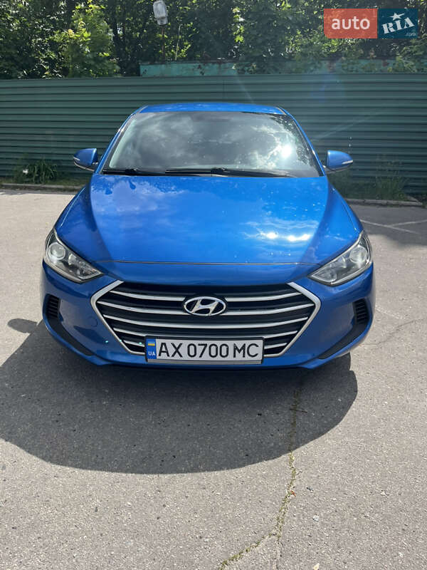 Hyundai Elantra 2016