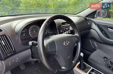 Седан Hyundai Elantra 2008 в 