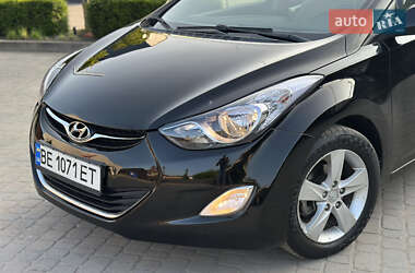 Седан Hyundai Elantra 2013 в 