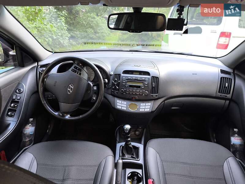 Седан Hyundai Elantra 2008 в Киеве фото 4 Седан Hyundai Elantra 2008 в Киеве