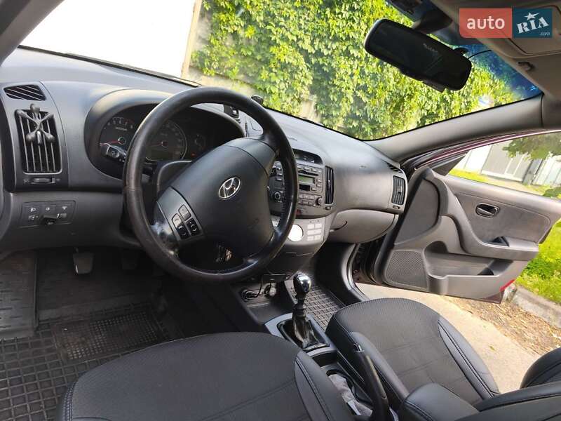 Седан Hyundai Elantra 2008 в Киеве фото 19 Седан Hyundai Elantra 2008 в Киеве